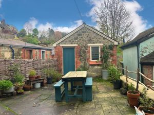 Photo 22- click for photo gallery